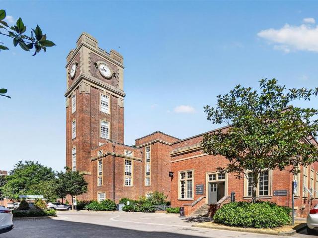 Flat for sale in High Field, York
