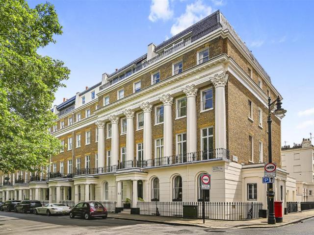 Flat for sale in Belgravia, Greater London
