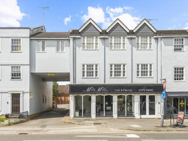 Flat for sale in Sawbridgeworth, Colliers End