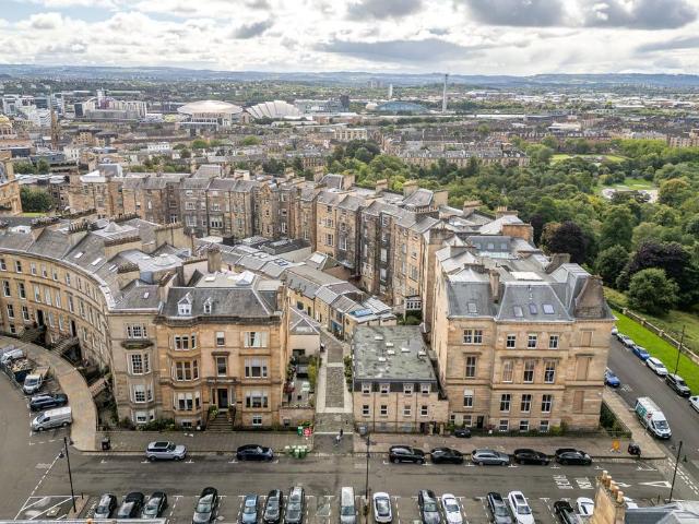 Flat for sale in Park District, Glasgow
