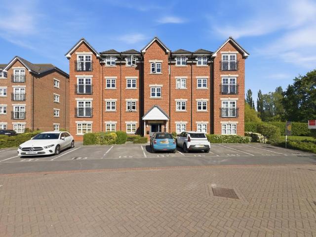 Flat for sale in Witton, Leftwich
