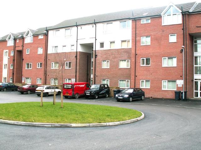 Flat for sale in Eccles, Salford