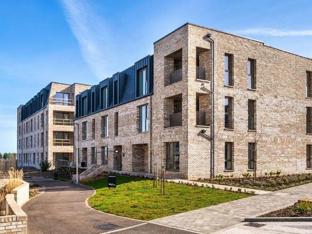 Flat for sale in St Andrews, Scotland