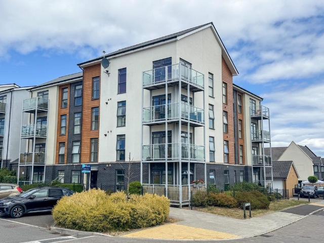 Flat for sale in Patchway, South Gloucestershire