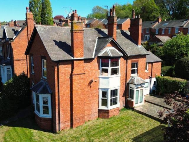 Flat for sale in New Boultham, Brayford