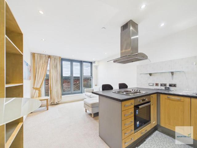 Flat for sale in St Ann's, Haddon