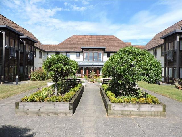 Flat for sale in Bedingfield, Suffolk