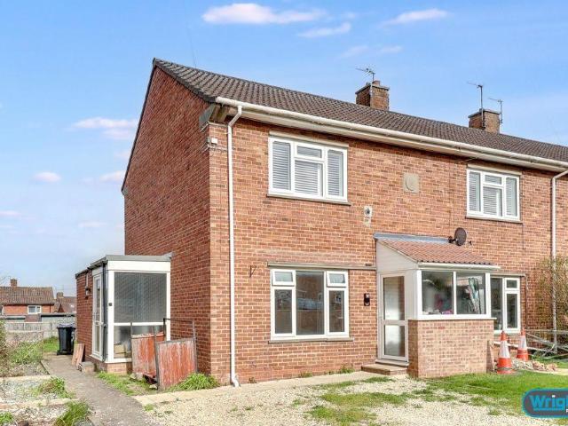Flat for sale in Trowbridge