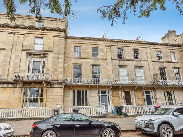 Flat for sale in Clifton Village, Feckenham