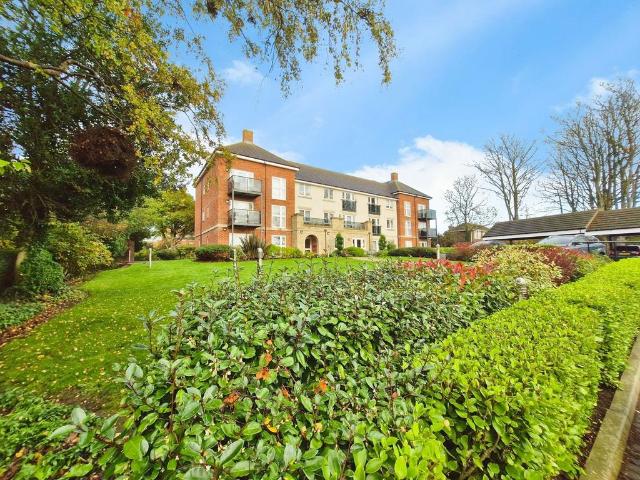 Flat for sale in Bridlington, East Riding Of Yorkshire
