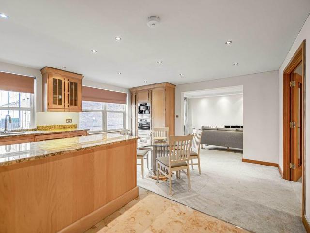 Flat for sale in Knightsbridge, Isle Of Man
