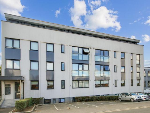 Flat for sale in Blackwell, Perryfields