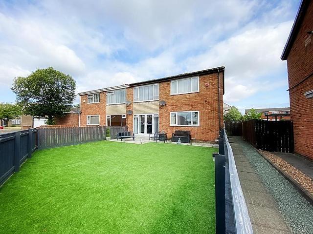 Flat for sale in Wallsend, Tyne And Wear
