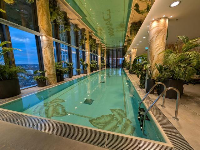 Flat for sale in Vauxhall, Greater London