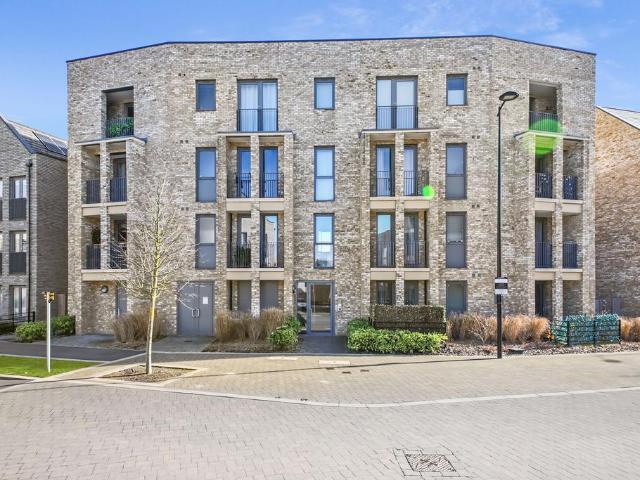 Flat for sale in South Trumpington, Arrington