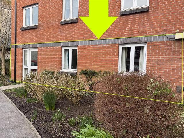 Flat for sale in Moresk, Penweathers