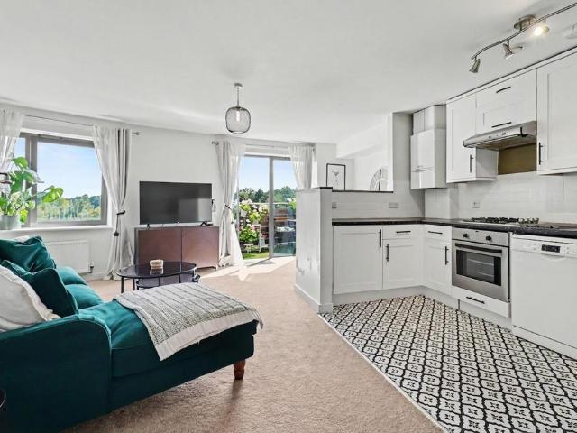 Flat for sale in Hersham, Elmbridge