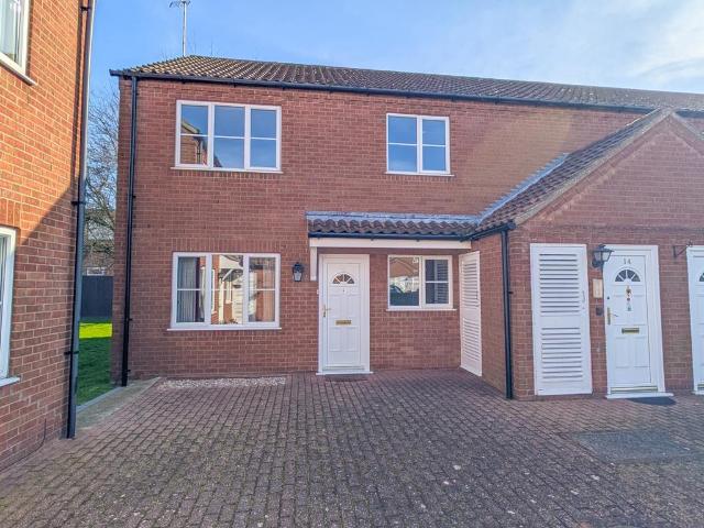Flat for sale in Belleau, Lincolnshire