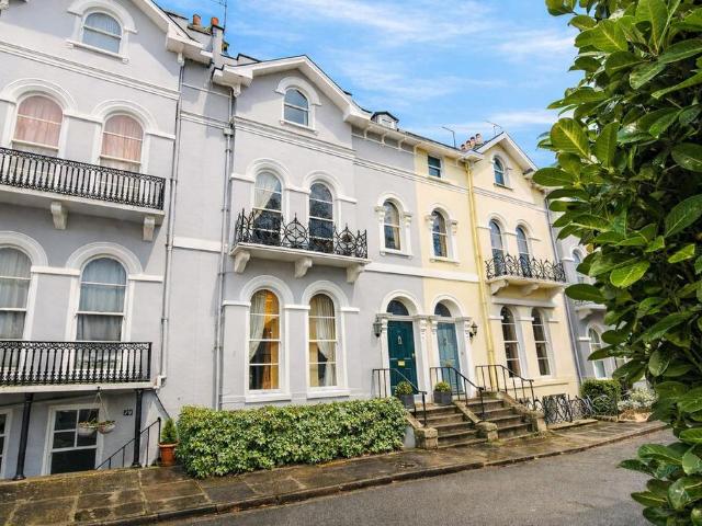 Flat for sale in Montpellier, Golden Valley