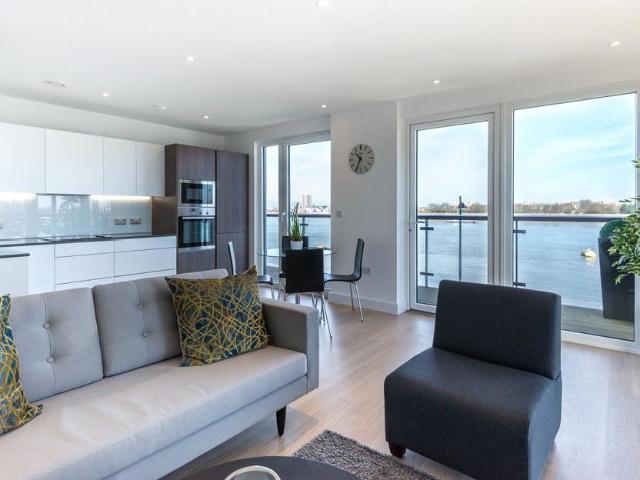 Flat for sale in Greater London