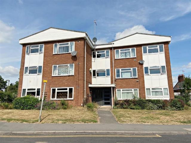 Flat for sale in Ladyes Hills, Green Close