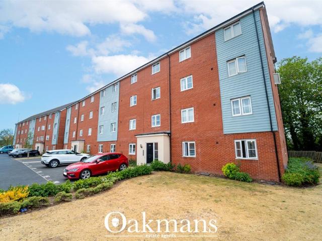 Flat for sale in Hillfields, West Midlands