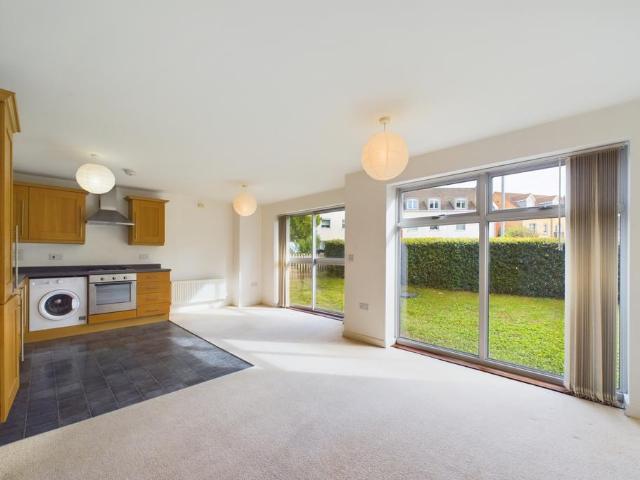 Flat for sale in Huntingdon, Cambridgeshire