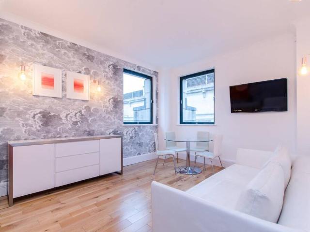Flat for sale in Greater London