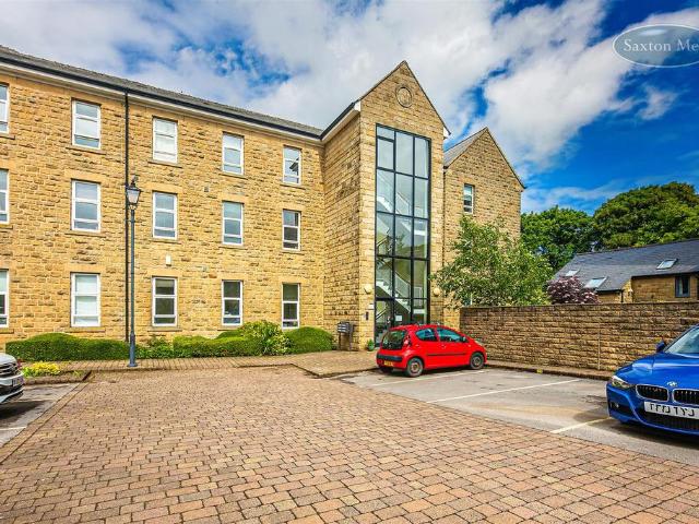 Flat for sale in Lodge Moor, South Yorkshire
