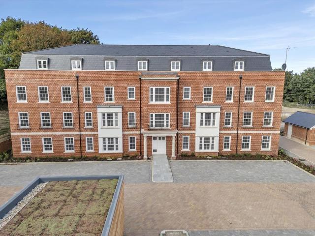 Flat for sale in Chedburgh, Suffolk