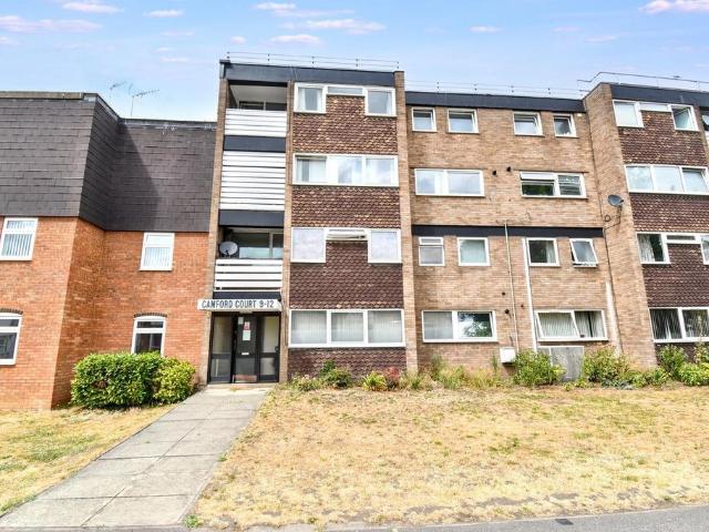 Flat for sale in Bedford