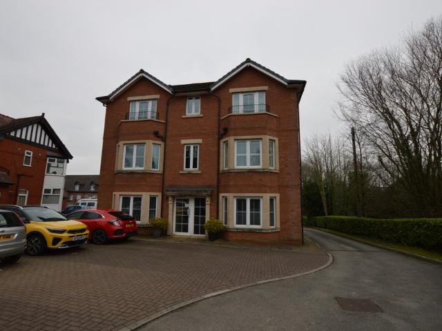 Flat for sale in Thornhill, Wigan