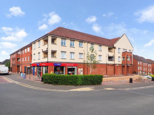 Flat for sale in Barton Stacey, Hampshire