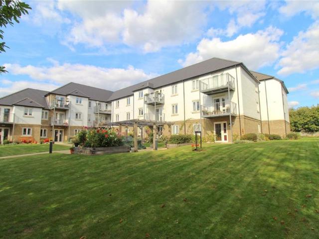 Flat for sale in Trowbridge