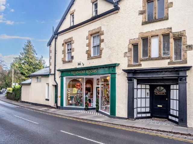 Flat for sale in Grange-over-sands