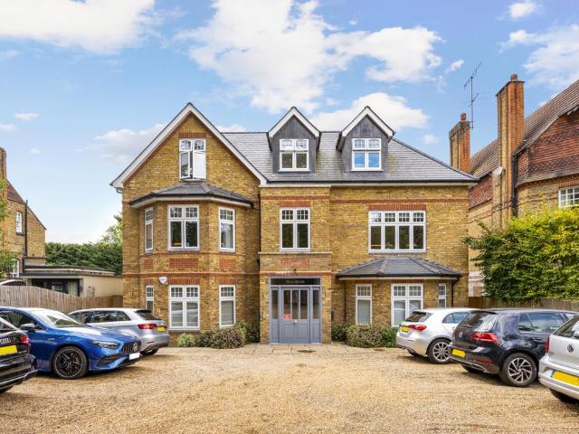 Flat for sale in Blackhills, Surrey