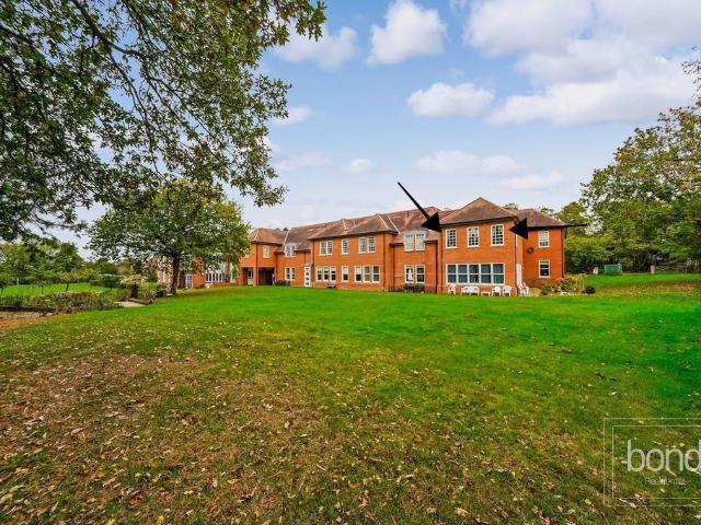 Flat for sale in Chelmsford, Isle Of Man