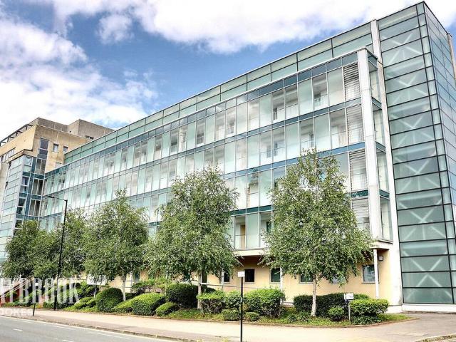 Flat for sale in Lowfield, Sheffield