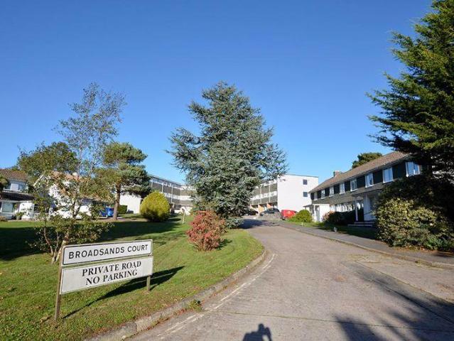 Flat for sale in Broadsands, Galmpton