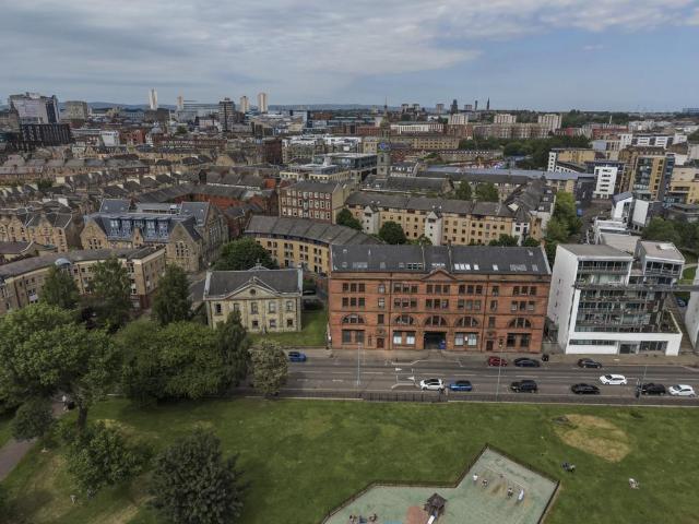 Flat for sale in Merchant City, Scotland