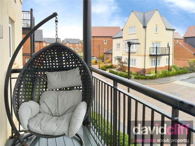 Flat for sale in Warfield, Newell Green