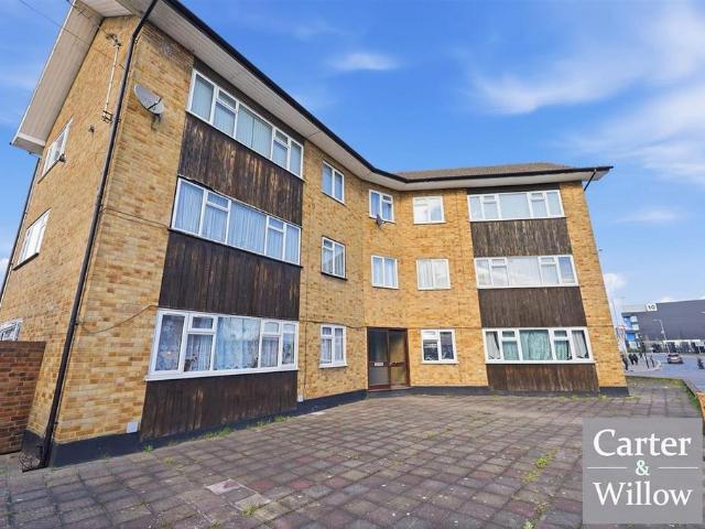 Flat for sale in Dagenham, Isle Of Man