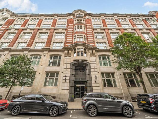 Flat for sale in St. George in the East, Whitechapel