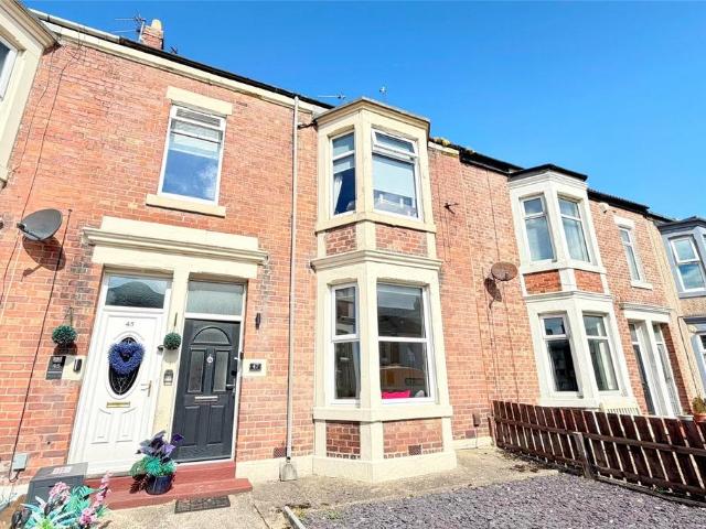 Flat for sale in Whitley Bay, North Tyneside