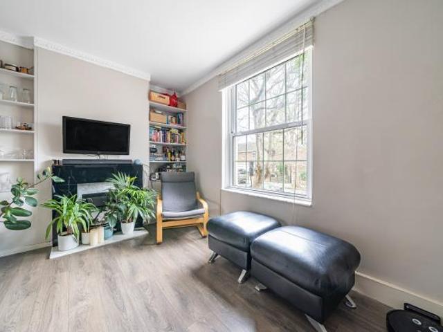 Flat for sale in St. John's Wood, Greater London