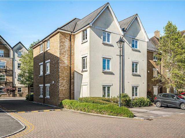 Flat for sale in The Slade, Oxfordshire