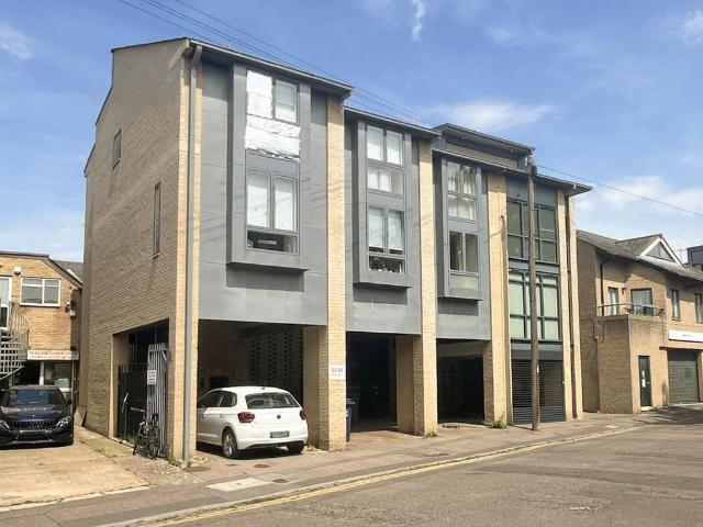 Flat for sale in The Kite, Arbury