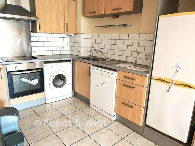 Flat for sale in Southsea, City Of Portsmouth