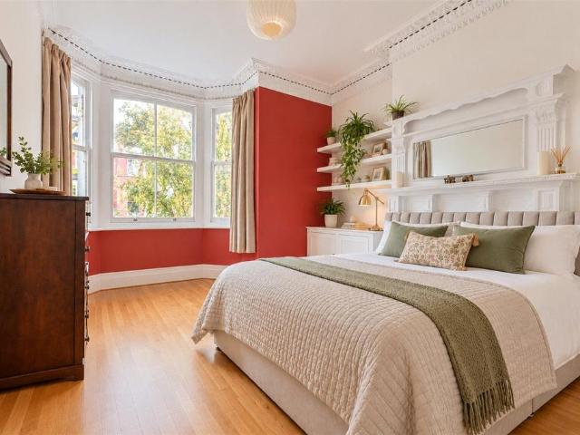 Flat for sale in London Borough of Brent, Greater London