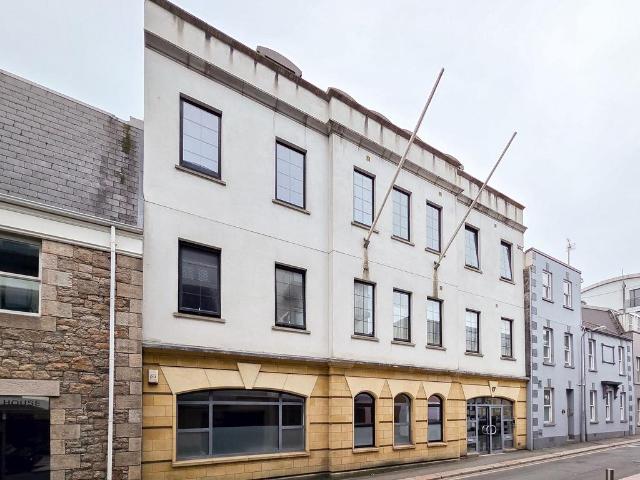 Flat for sale in St Helier, Greater London